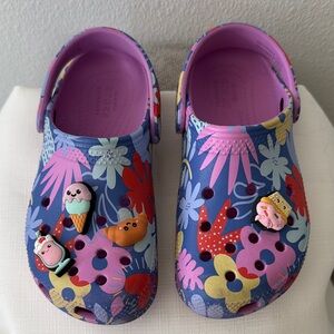 CROCS Kids Navy Floral Clogs with Pink Lining and Character Charms